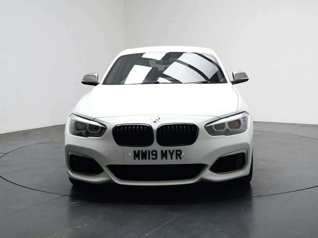 BMW 1 Series 3L Shadow Edition MW19MYR White #4