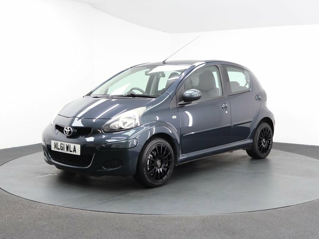 Toyota Aygo 1L Ice Green #4