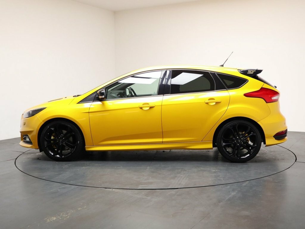 Ford Focus 2L St-3 RA17WLY Yellow #5