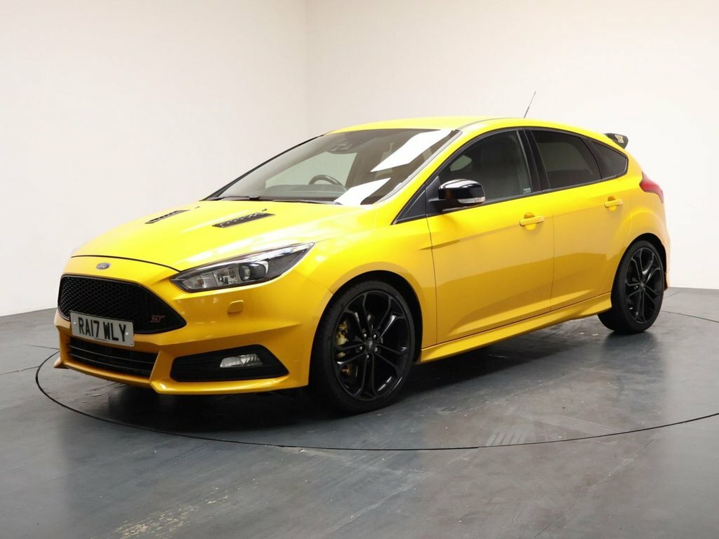 Ford Focus 2L St-3 RA17WLY Yellow #4