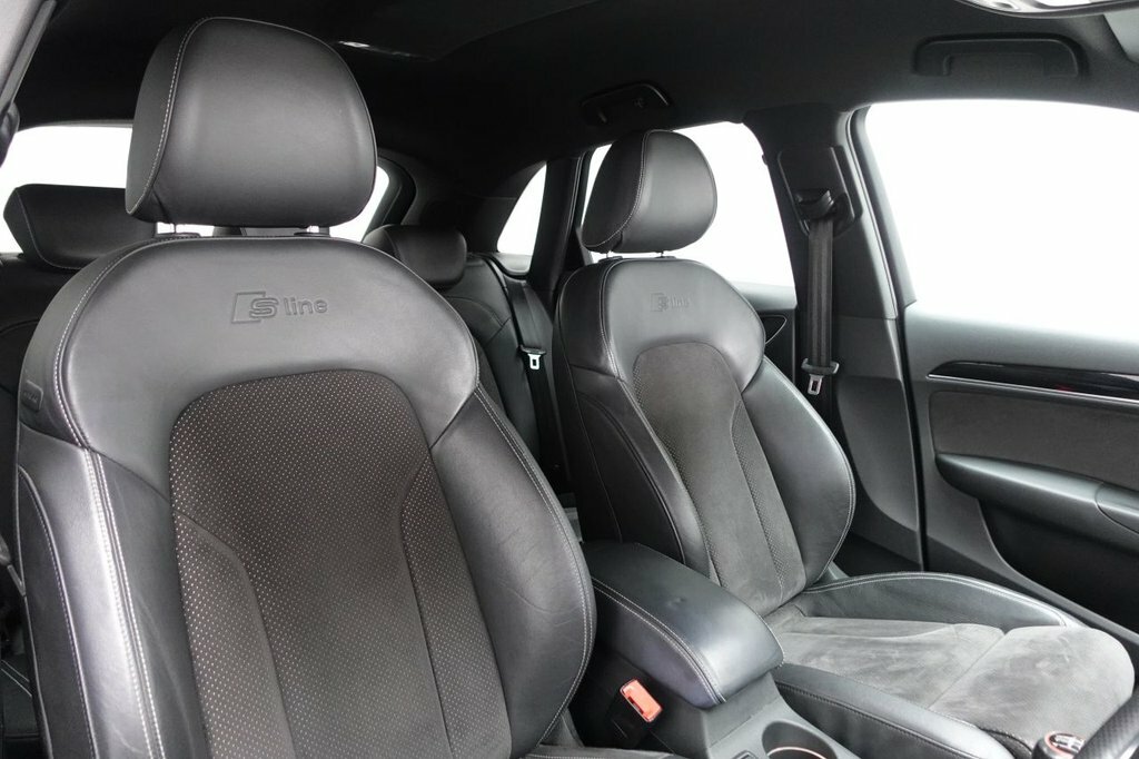 Audi Q3 1.4L Black Edition BK68ELX Grey #3