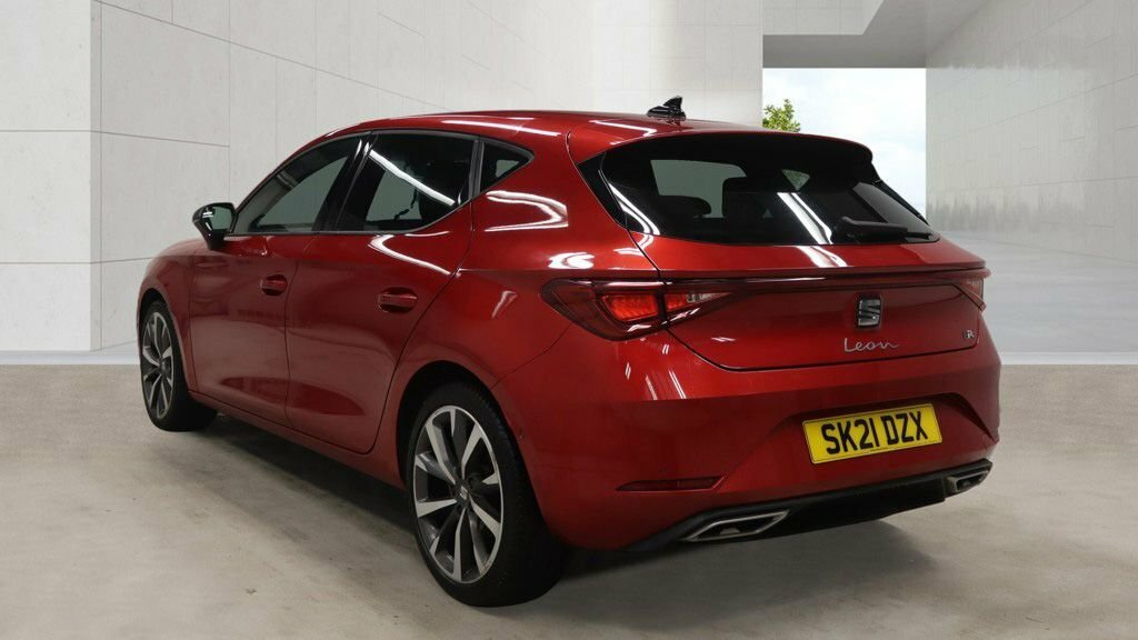 Seat Leon 1.5L Fr Sport SK21DZX Red #2