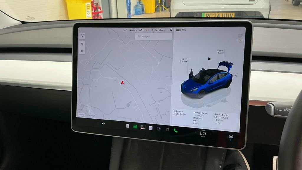 Tesla Model 3 Saloon Blue #2