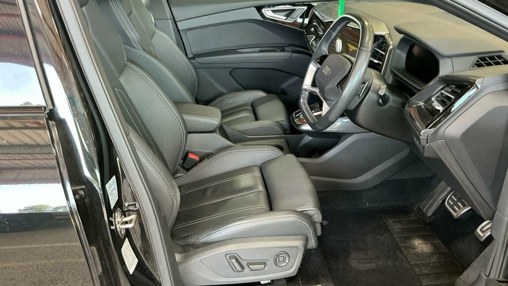 Audi Q4 E Tron Suv Black #2