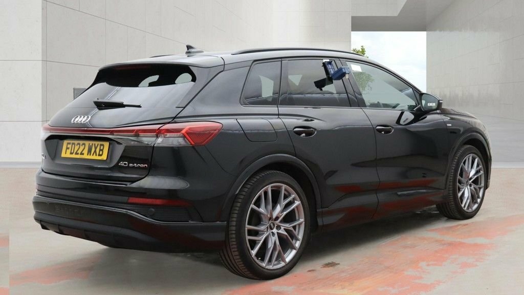 Audi Q4 E Tron Suv Black #4