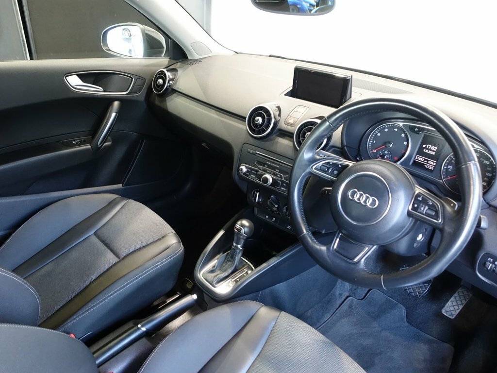 Audi A1 1.4L Sport Black