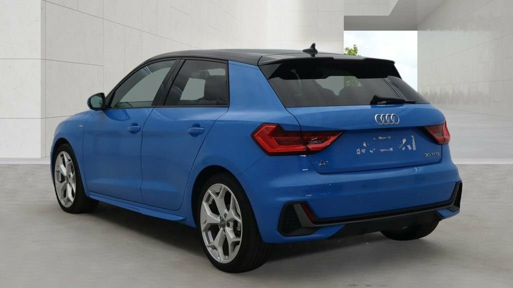 Audi A1 1L S Line YM19EHP Blue #3