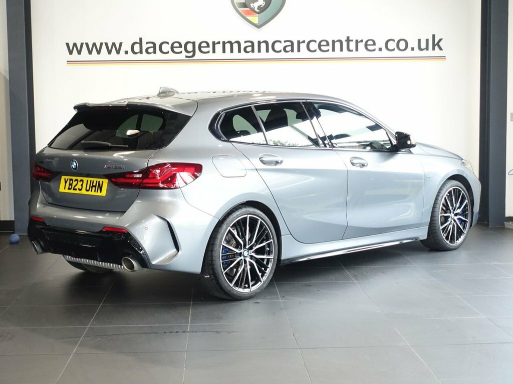 BMW 1 Series 2L Null YB23UHN Grey #4