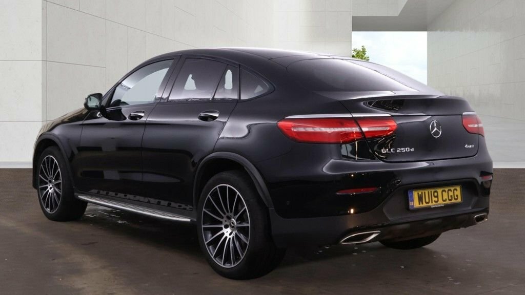 Mercedes-Benz GLC Class 2.1L Amg Line Black #3
