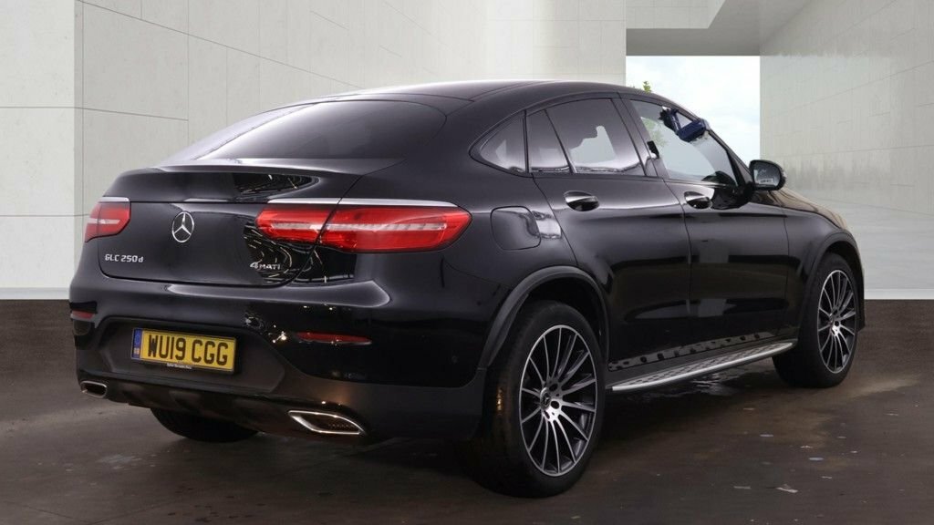Mercedes-Benz GLC Class 2.1L Amg Line Black #4