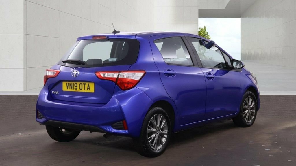 Toyota Yaris 1.5L Icon Blue #4