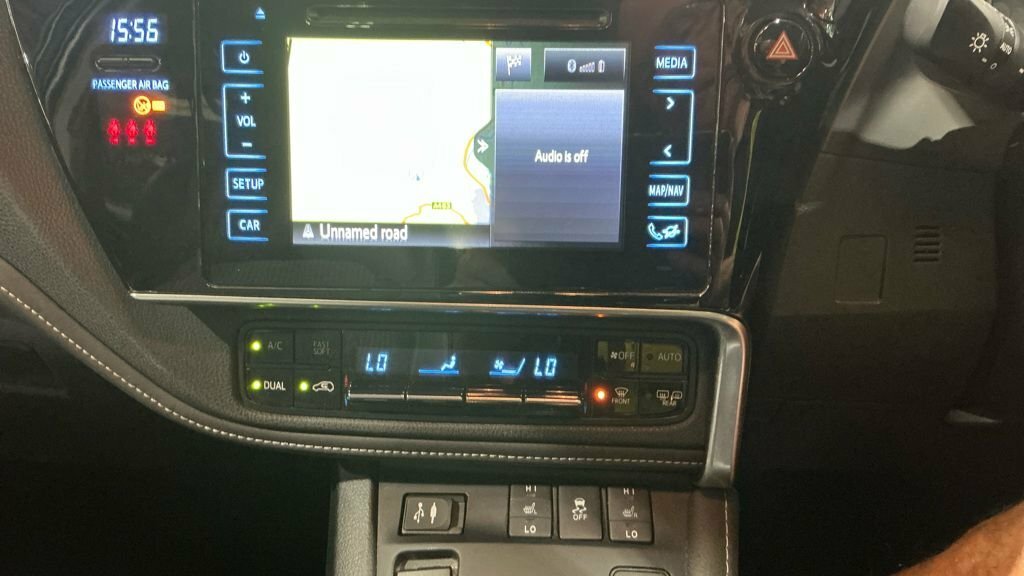 Toyota Auris 1.8L Excel Blue #3