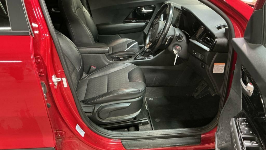 Kia Niro 1.6L 2 Red