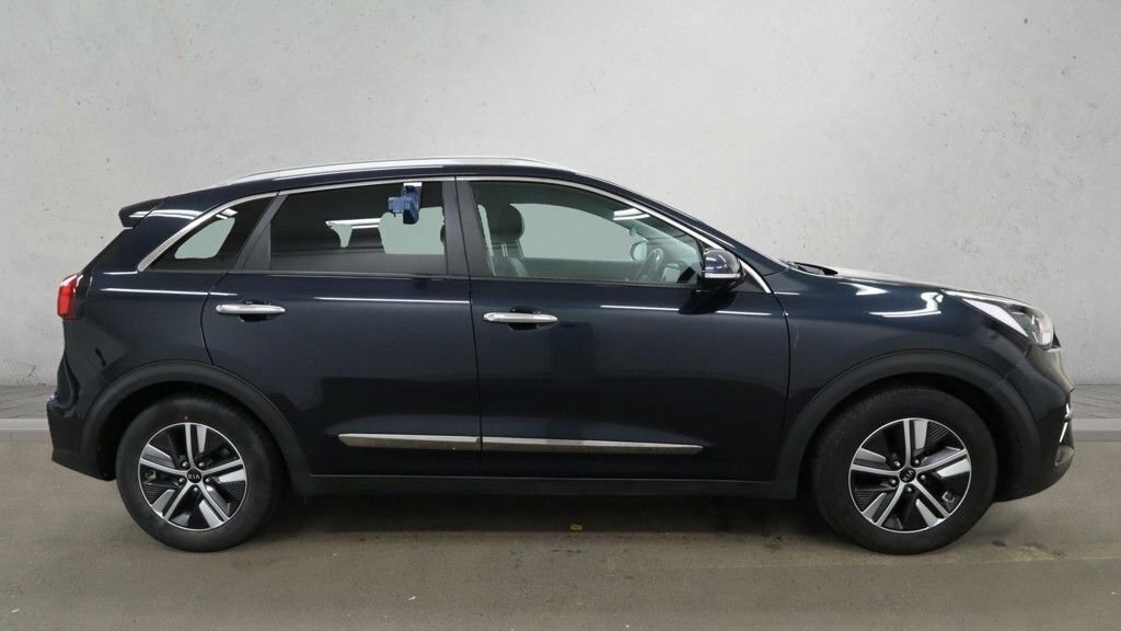 Kia Niro 1.6L 2 White #7