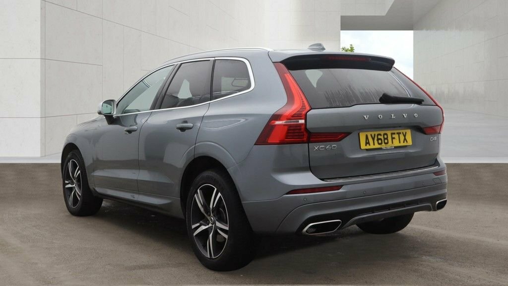Volvo XC60 2L R-design Grey #3