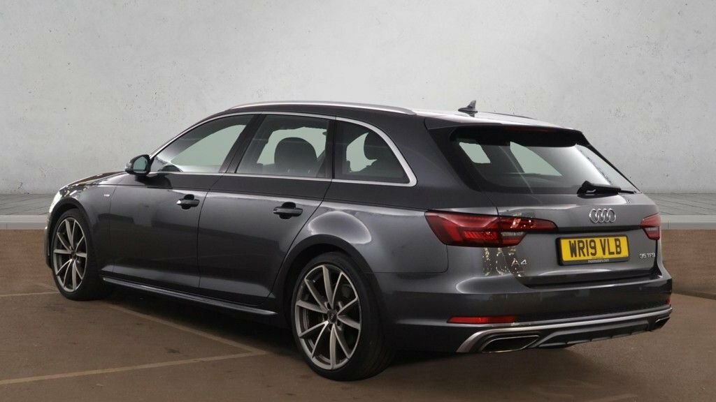 Audi A4 Avant 2L S Line Grey #4