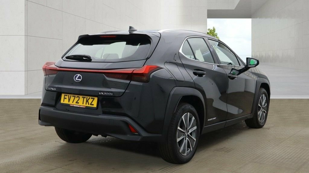 Lexus UX Suv Black #4