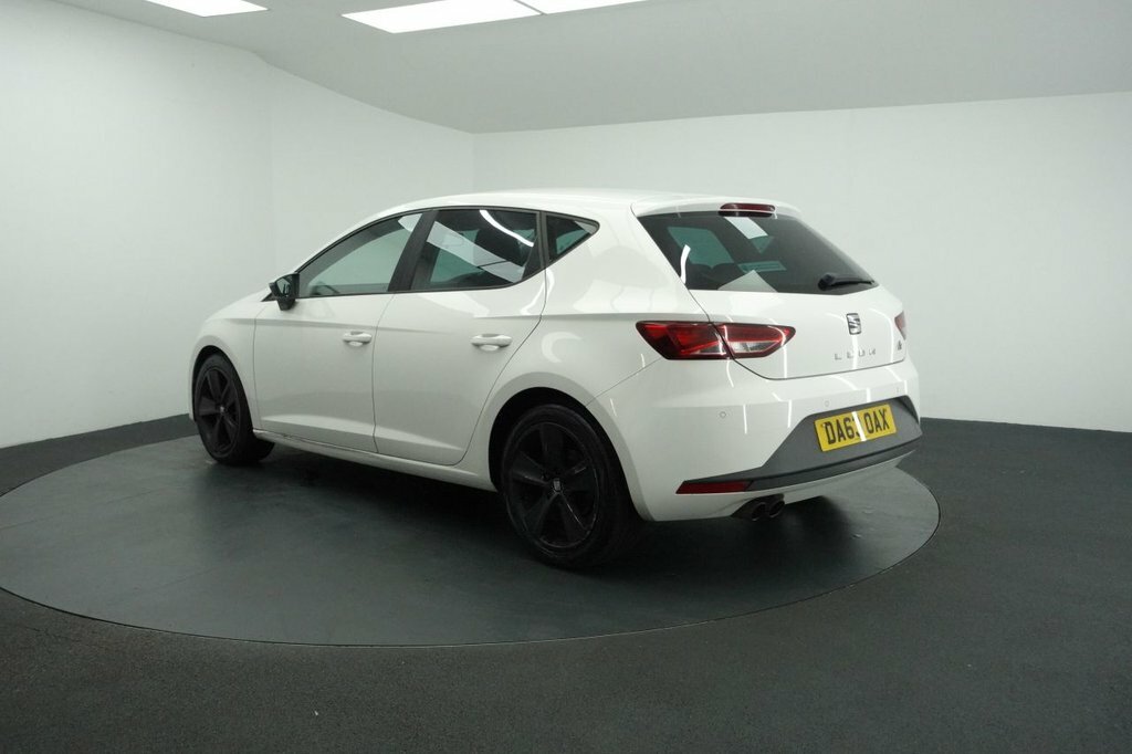 Seat Leon 1.2 Tsi Se Sport Coupe Euro 5 Ss White #7