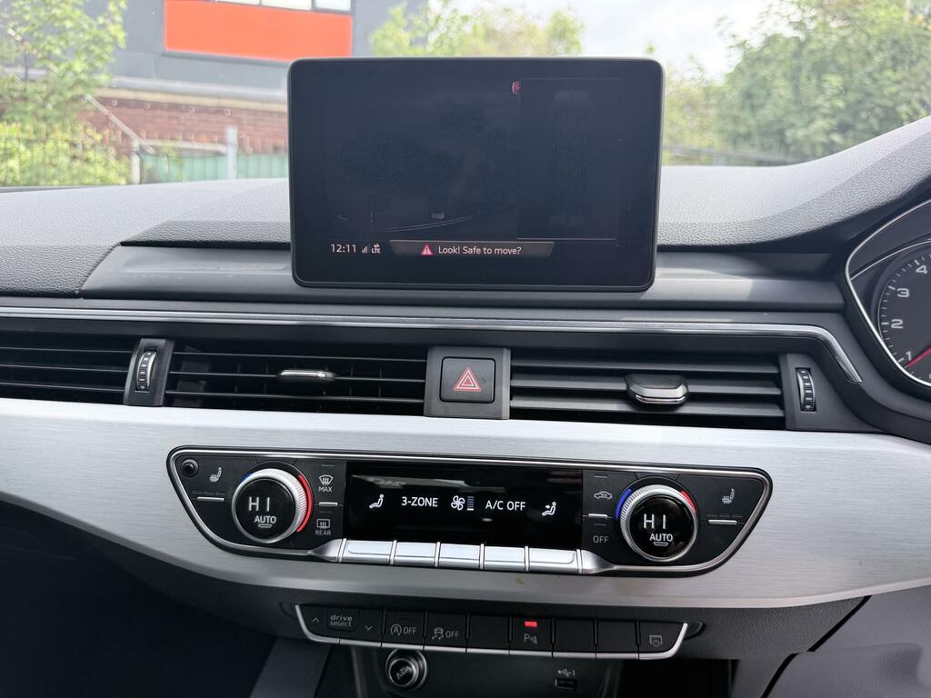 Audi A5 S Line LM69LNV Black #4