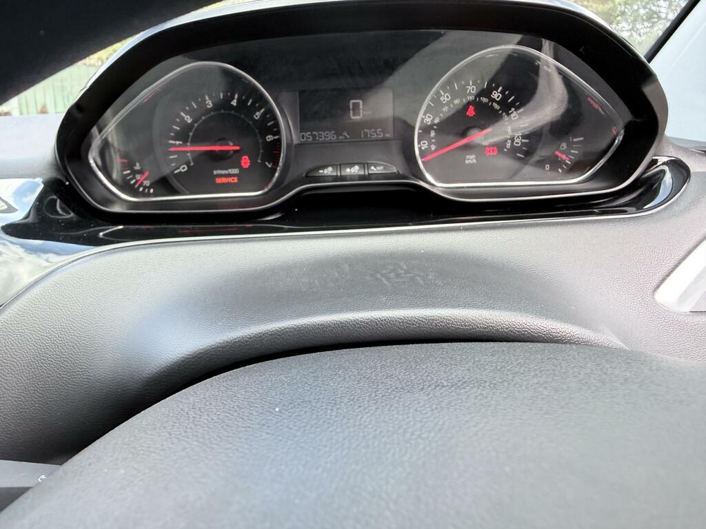 Peugeot 208 Hatchback Active 2014 White #10