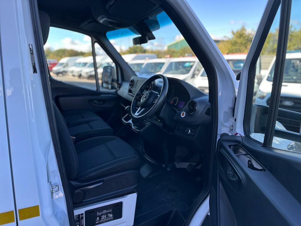 Mercedes-Benz Sprinter 2.1 314 Cdi Chassis Cab Rwd L3 E  #2