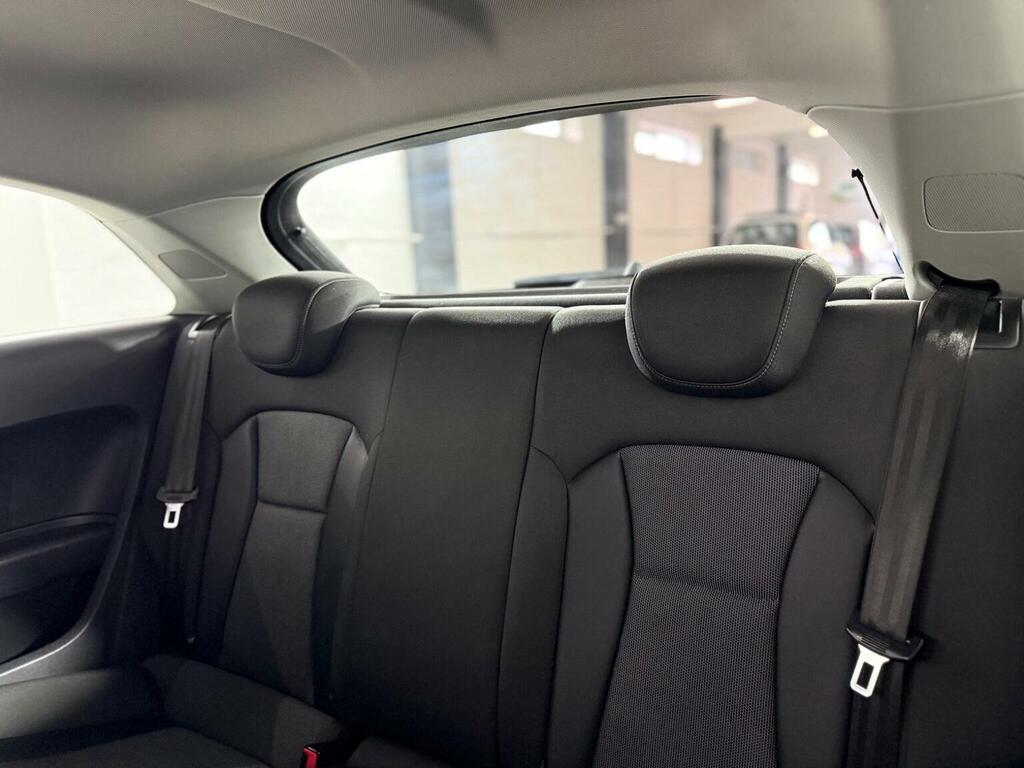 Audi A1 Tdi Sport 103 Silver #35