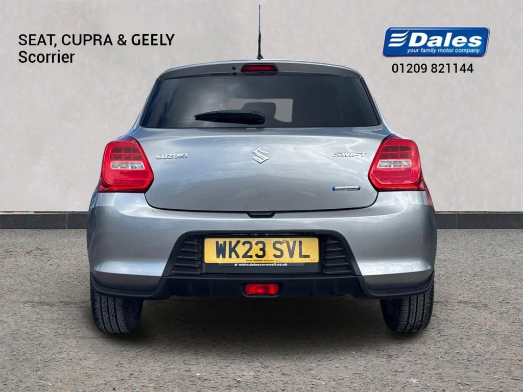 Suzuki Swift Swift 1.2 Dualjet 83 12V Hybrid Sz-l Hatchback Silver #4