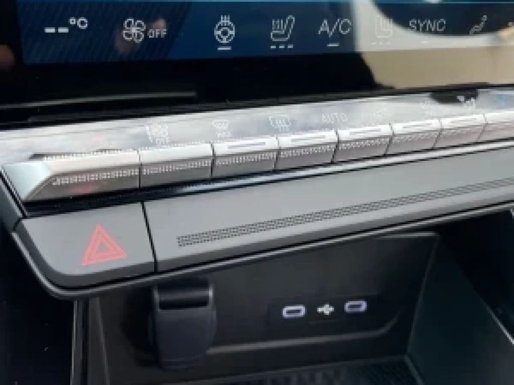 Renault Austral Renault Austral E-tech Full Hybrid Iconic Esprit A Black #19