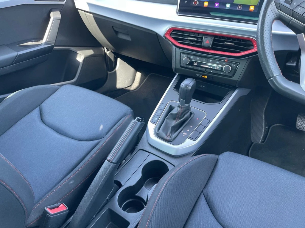Seat Arona 1.0 Tsi Se Technology White #10