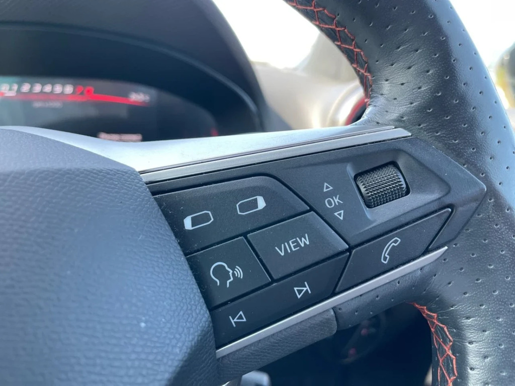 Seat Arona 1.0 Tsi Se Technology White #21