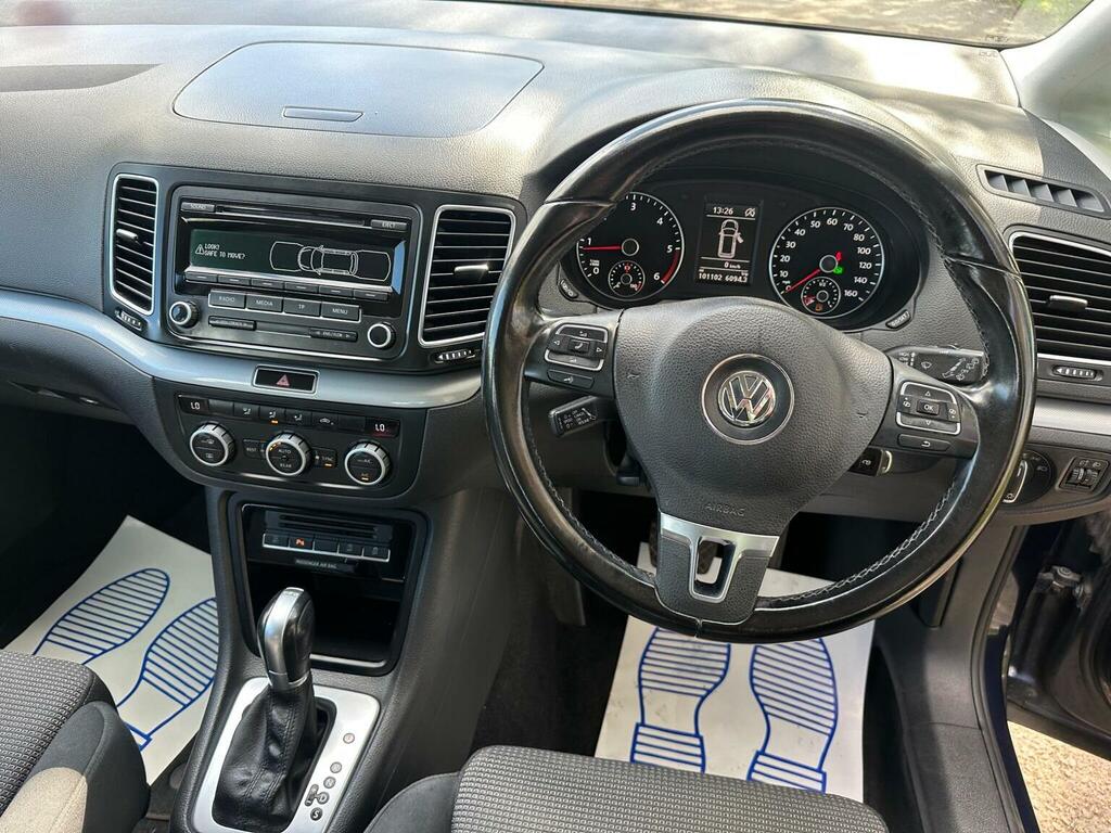 Volkswagen Sharan Red #11
