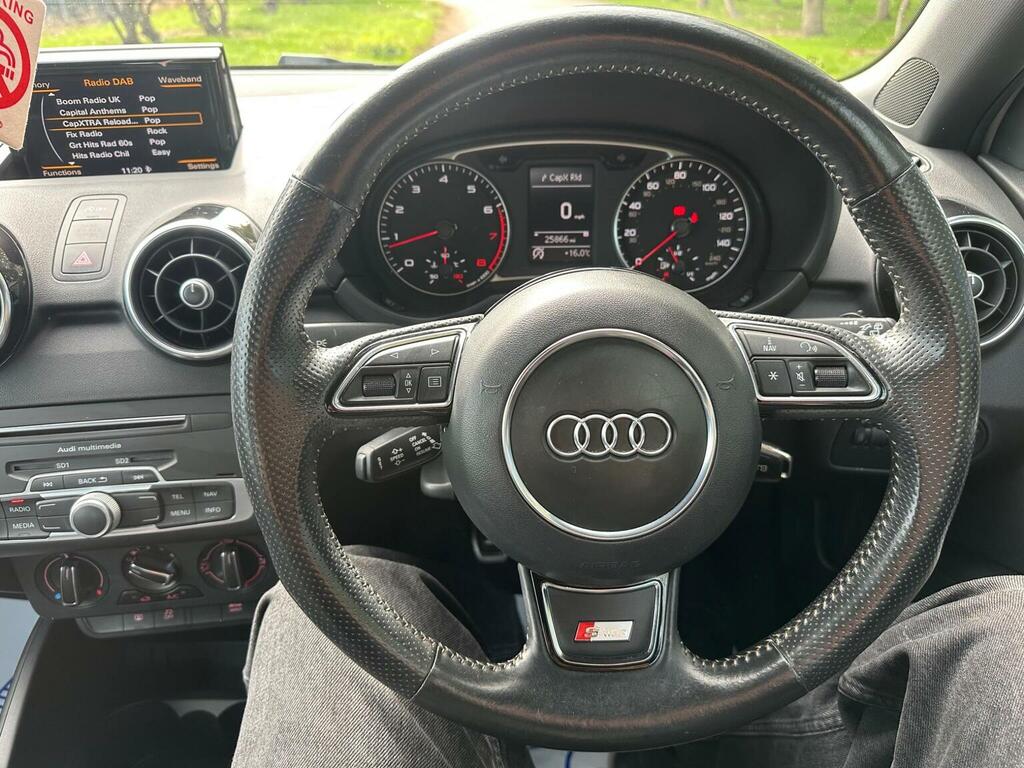 Audi A1 Audi Sportback S Line 1.6 Tdi 116 Ps 5-Speed White #12