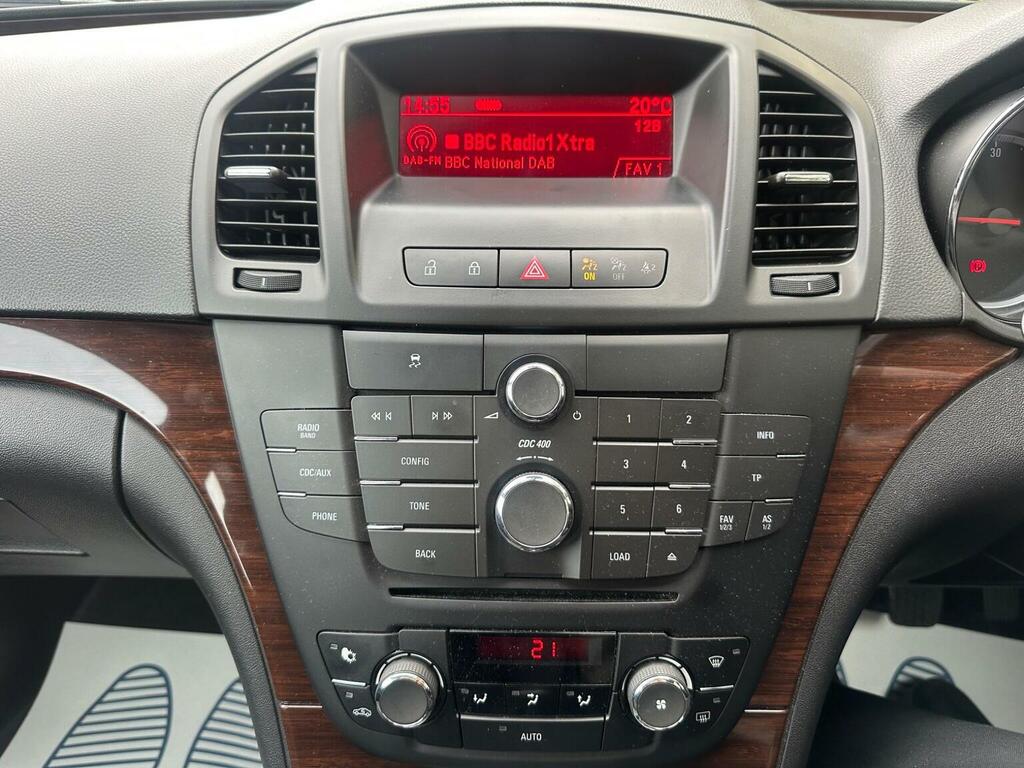 Vauxhall Insignia 2.0 Sri Cdti 160 Bhp Black #13
