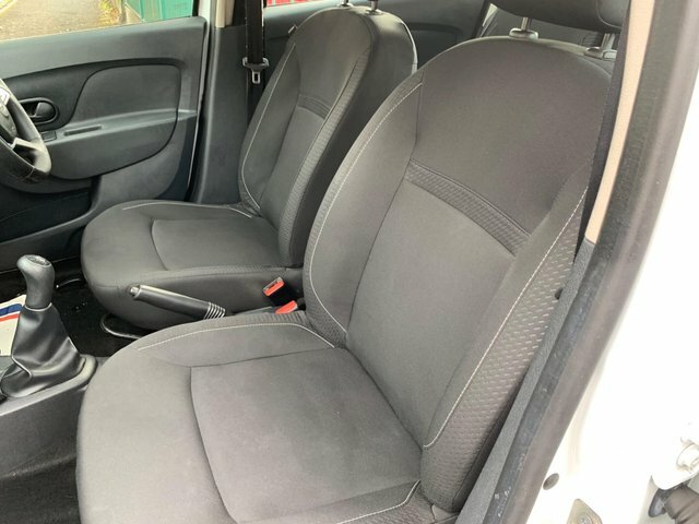 Dacia Sandero Journey Tce Green #28