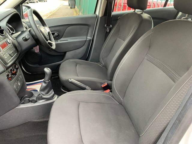 Dacia Sandero Journey Tce Green #30