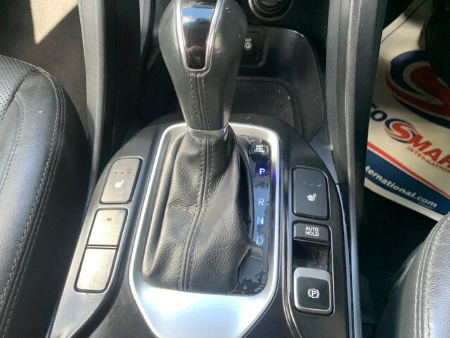 Hyundai Santa Fe 2018 Red #28