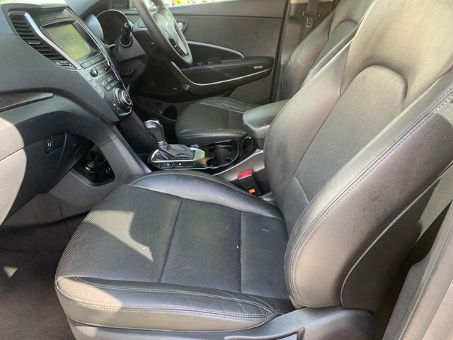Hyundai Santa Fe 2018 Red #78