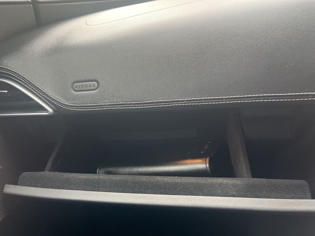 Jaguar XE Xe R-sport D Grey #14