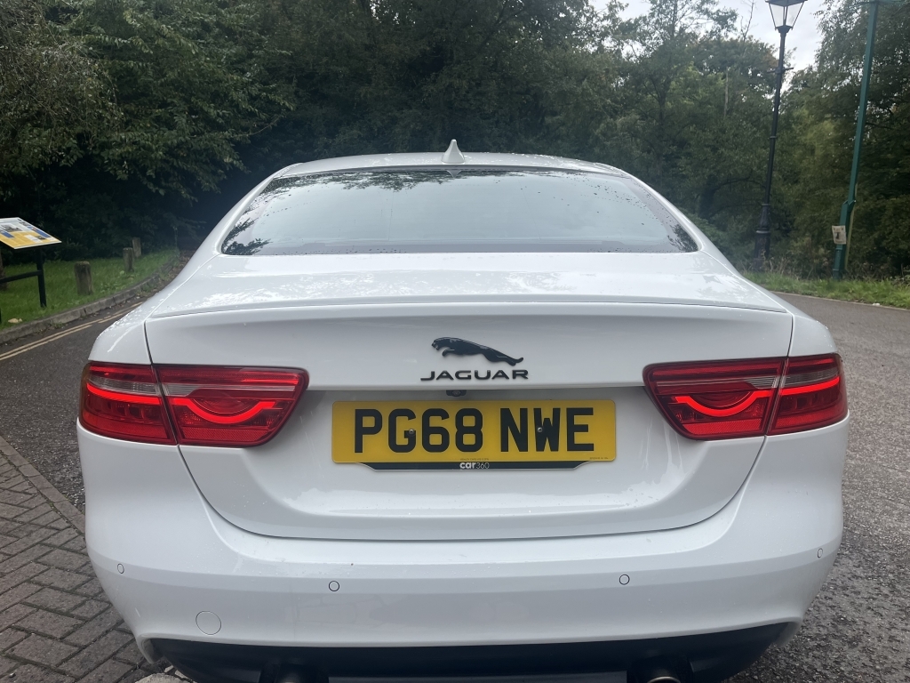 Jaguar XE Xe R-sport D Grey #12