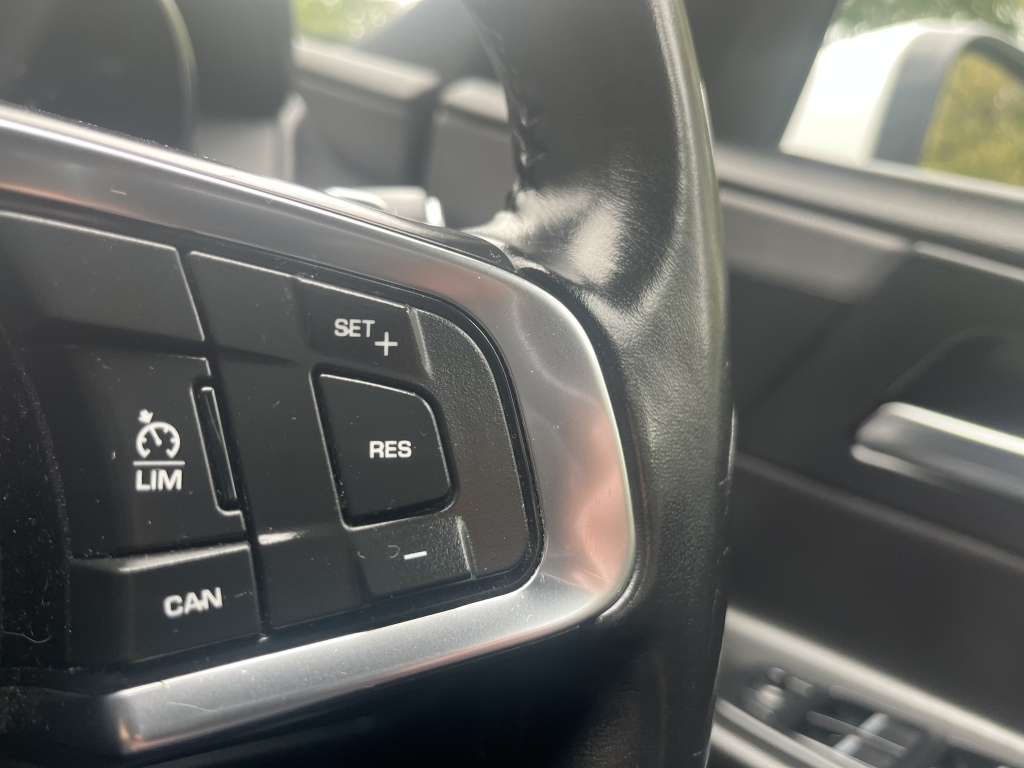 Jaguar XE Xe R-sport D Grey #29