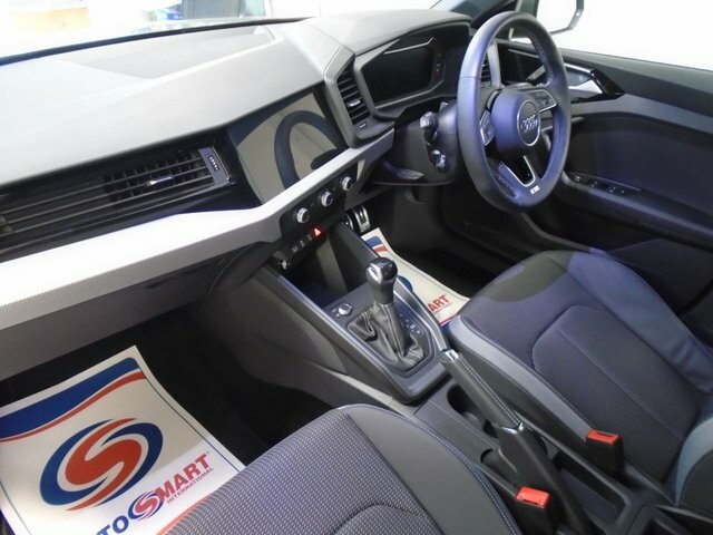 Audi A1 1.5 Tfsi 35 S Line Sportback S Tronic E Grey #2