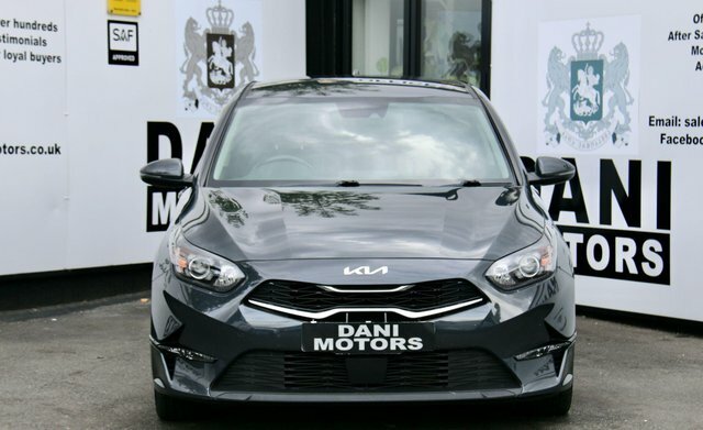 Kia Ceed Hatchback Grey #5