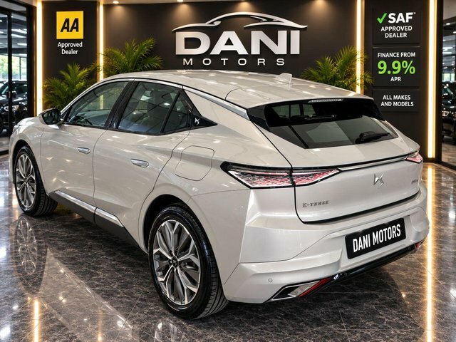 DS DS 4 Hatchback White #3