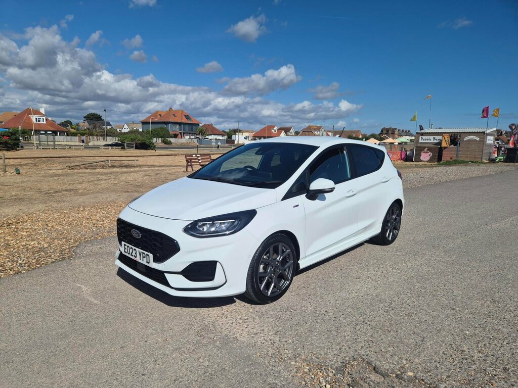 Ford Fiesta St-line Mhev Mild Hybrid 5-Door 125Ps White