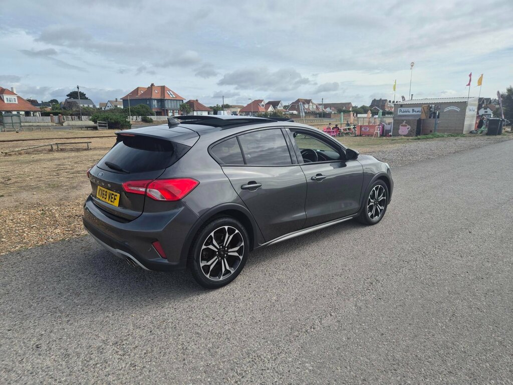 Ford Focus Active X Hatchback KV69VEF Grey #6