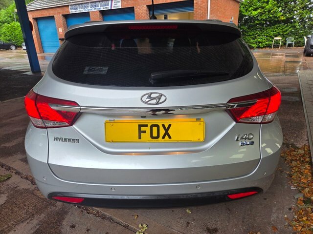 Hyundai I40 2013 1.7 Crdi Blue Drive Style Estate M Silver #2