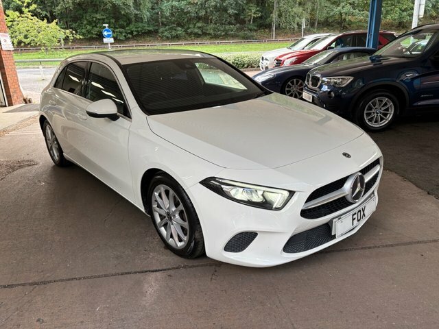 Mercedes-Benz A Class 2020 2.0 A200d Sport Hatchback 8G-dct E White #2