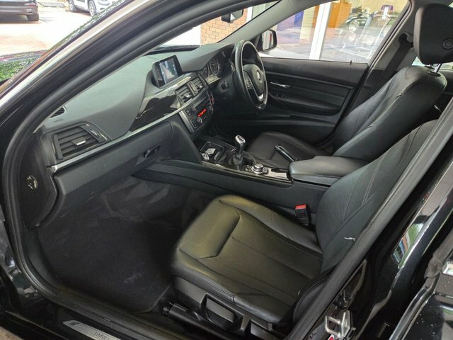 BMW 3 Series 2.0 320D Luxury Touring Euro 5 Black #6