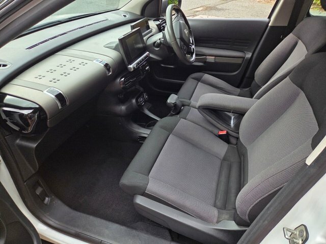 Citroen C4 Cactus 2015 1.6 E-hdi Feel Hatchback Etg6 Euro White #4