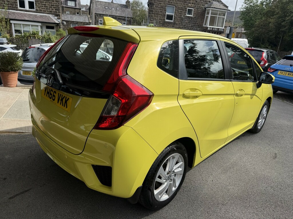 Honda Jazz 1.3 I-vtec Se Yellow #2